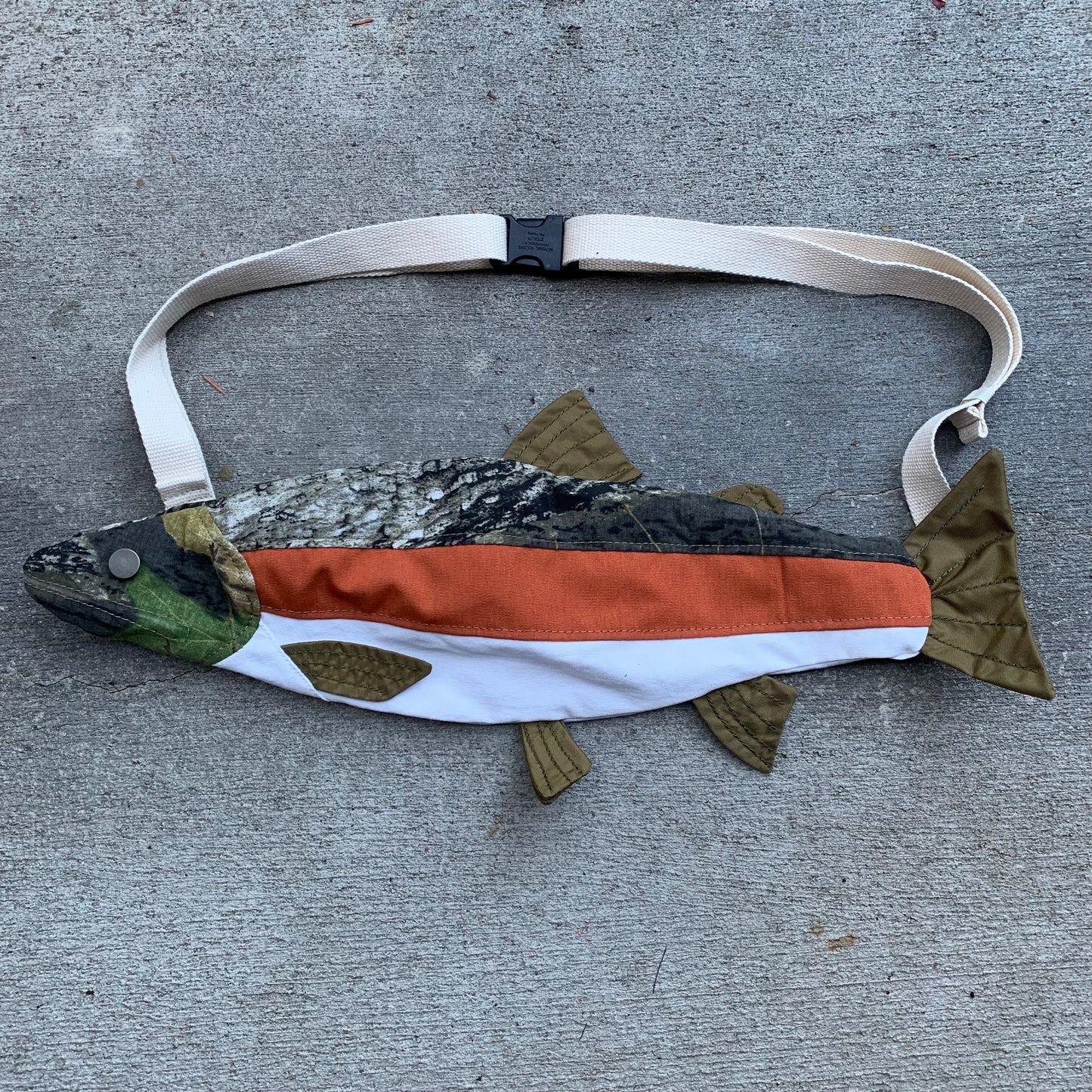 Rainbow Trout Crossbody Bag: Camo